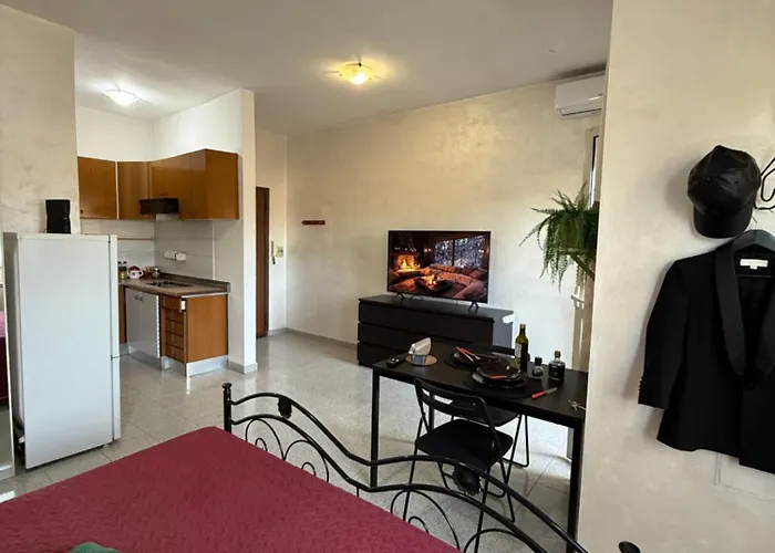 Residenza Anagnina Apartment